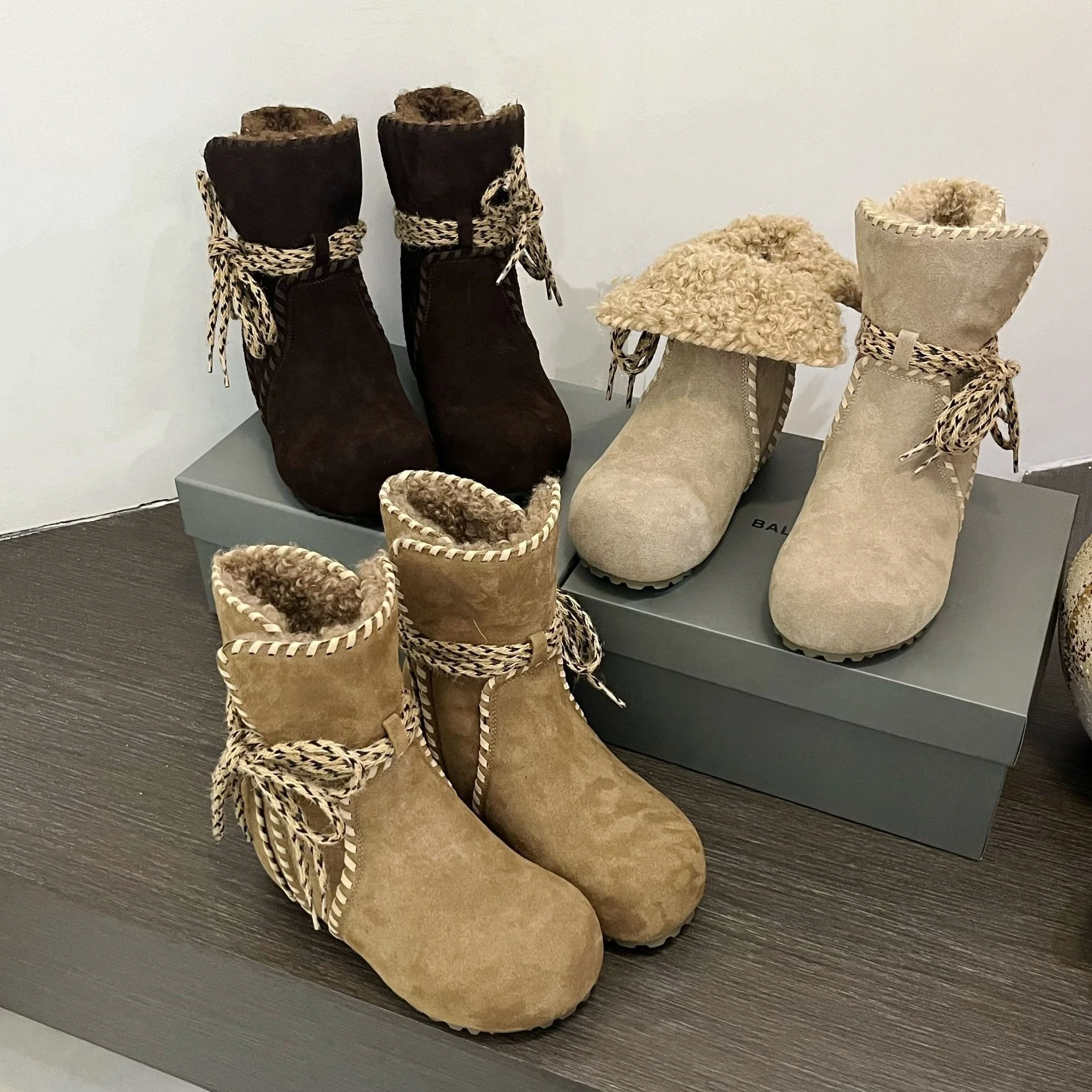 

2025 New Invisible Heightening 7cm Super Popular Snow Boots Women's Fleece Lined Thickened Warm Genuine Leather Casual Cotton...
