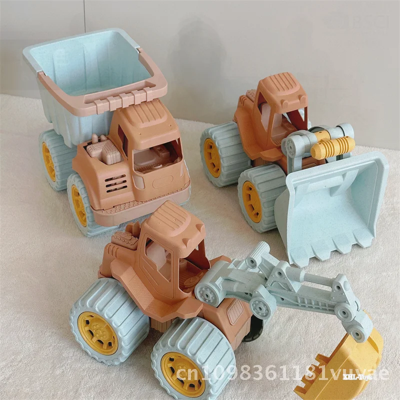 Nordic Denmark 20-Piece Children's Beach Toy Set with Sand Shovel Water Digging Tools Thickened Anti-Fall Plastic for Ages 3-6