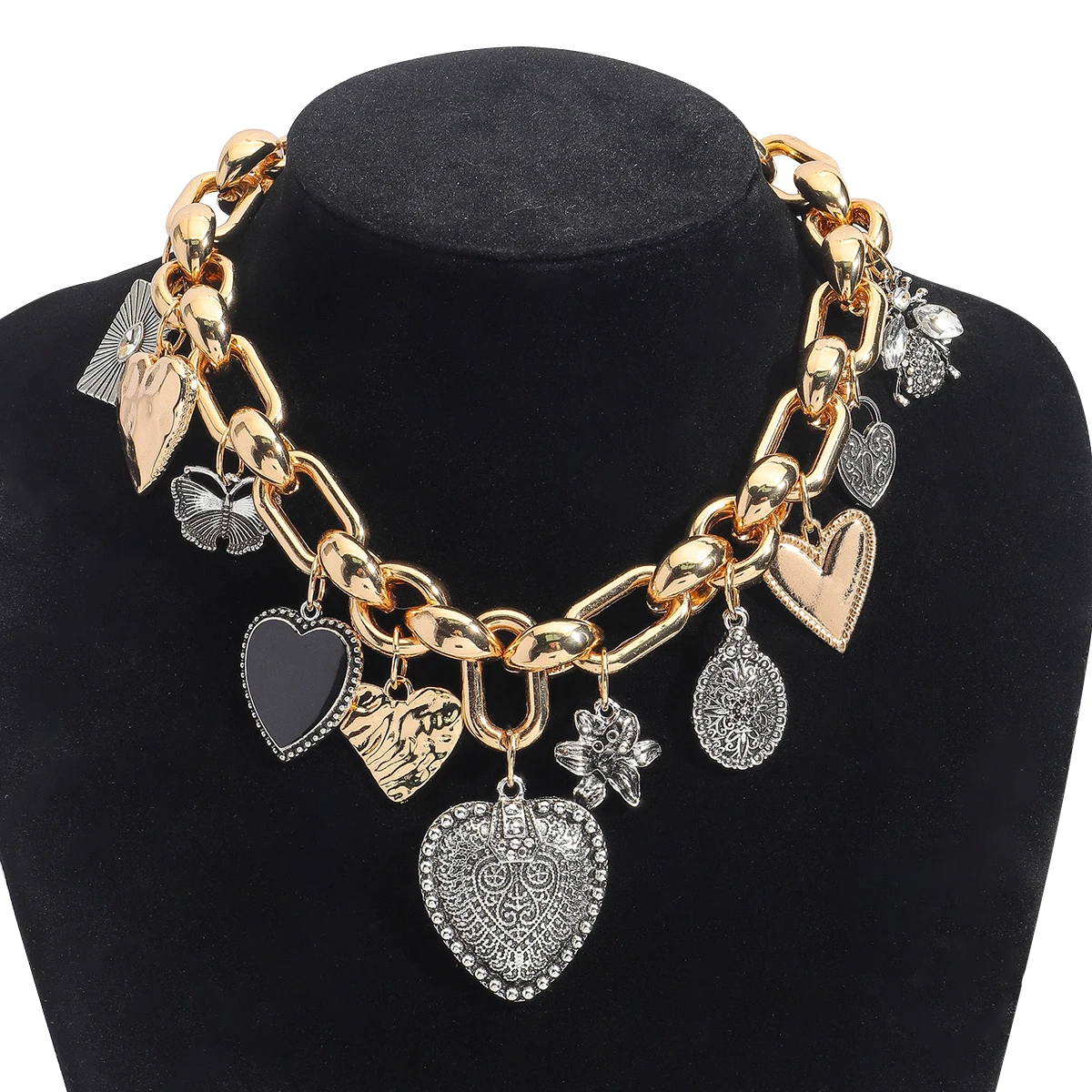 ZAA 2025 Trendy Necklace With Heart Charms For Women Golden Alloy Metal Exquisite Pendant Chain Necklace Suitable For Banquets
