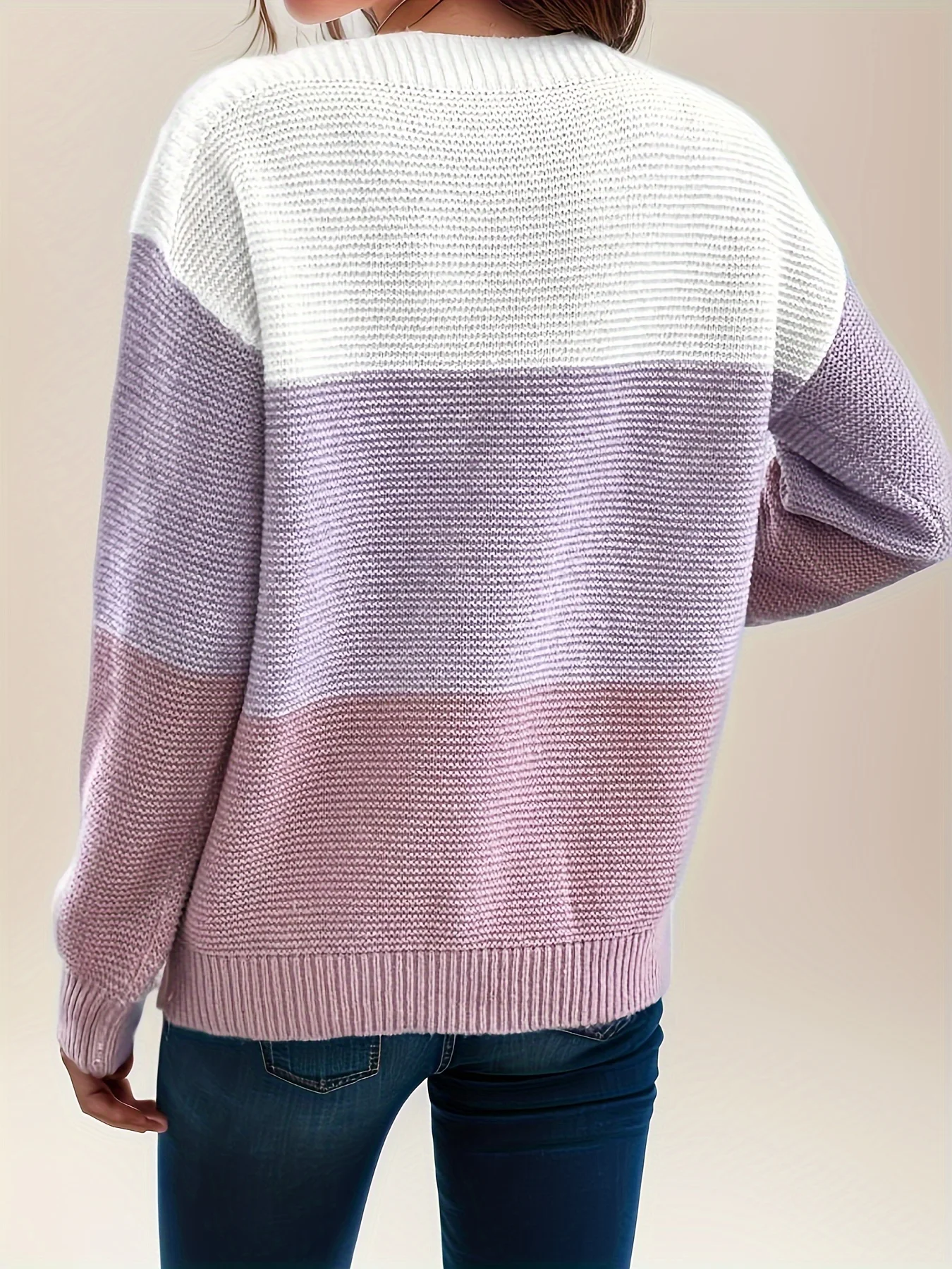 Autumn and winter women\'s casual age-reducing knitted sweater, pink purple 3-color stitched boat neck woolen pullover top