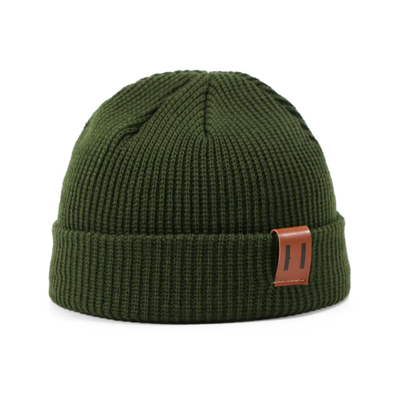 

High Elasticity Knit Beanie Hat Faux Leather Tag Winter Ear Protection Skull Cap Unisex Machine Washable Stretchy Sports Cap