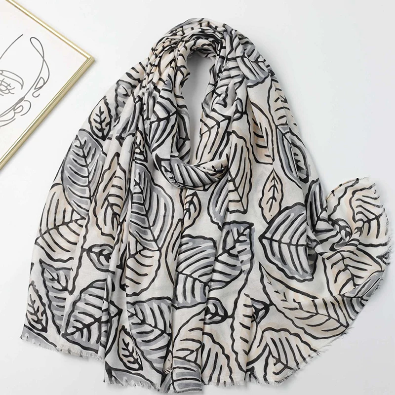 2024 New Fashion Luxury Ladies Women Scarf Female Cotton Linen Shawl Tassel Four Seasons Versatile Floral Muslim Hijab 90*180cm