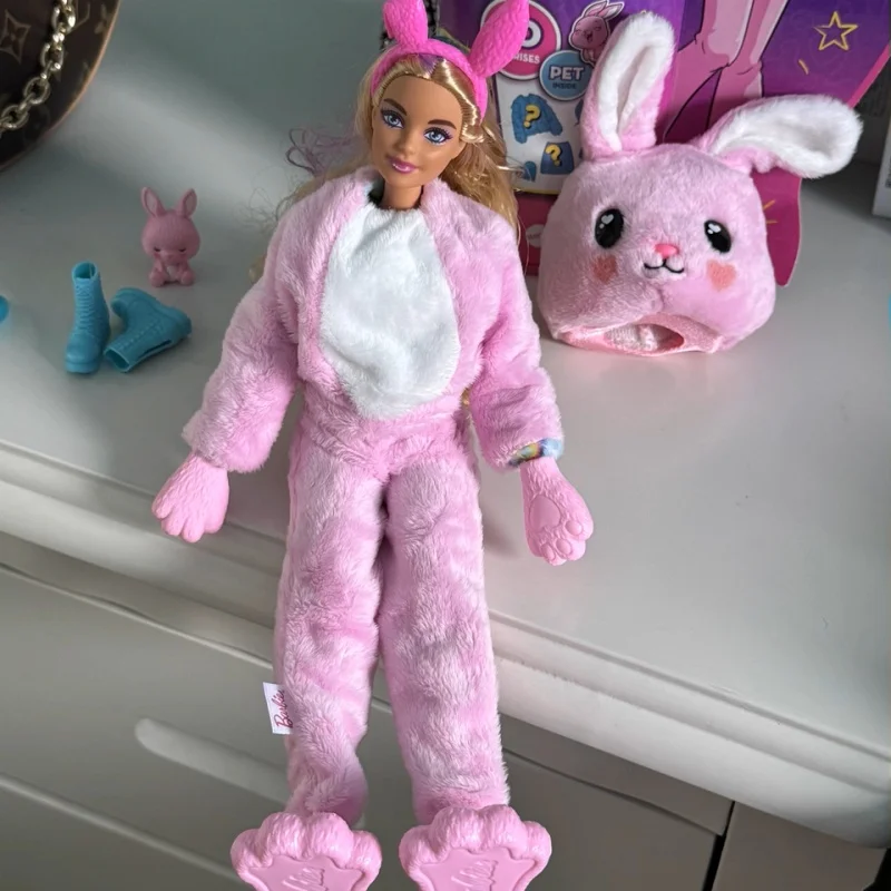 

Authentic Barbie Doll Fashion Cute Pet Rabbit Surprise Dress Up Blind Box Girl Play Toy Girl Surprise Birthday Gift Toys Hhg18