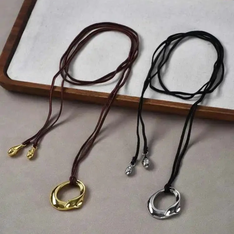 Europe Fashion Gold Silver Circular Leather Rope Necklace Women Minimalist Jewelry Trend