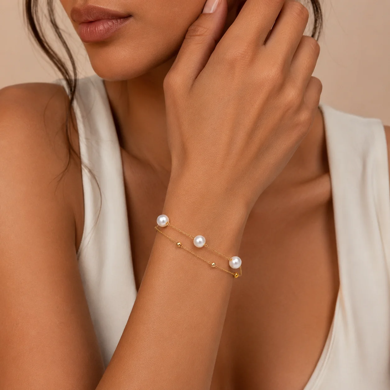 18K Vergoldetes Edelstahl Doppelschicht-Imitationsperlen-Armband für Damen, Modisches Antiallergisches Handschmuck-Geschenk