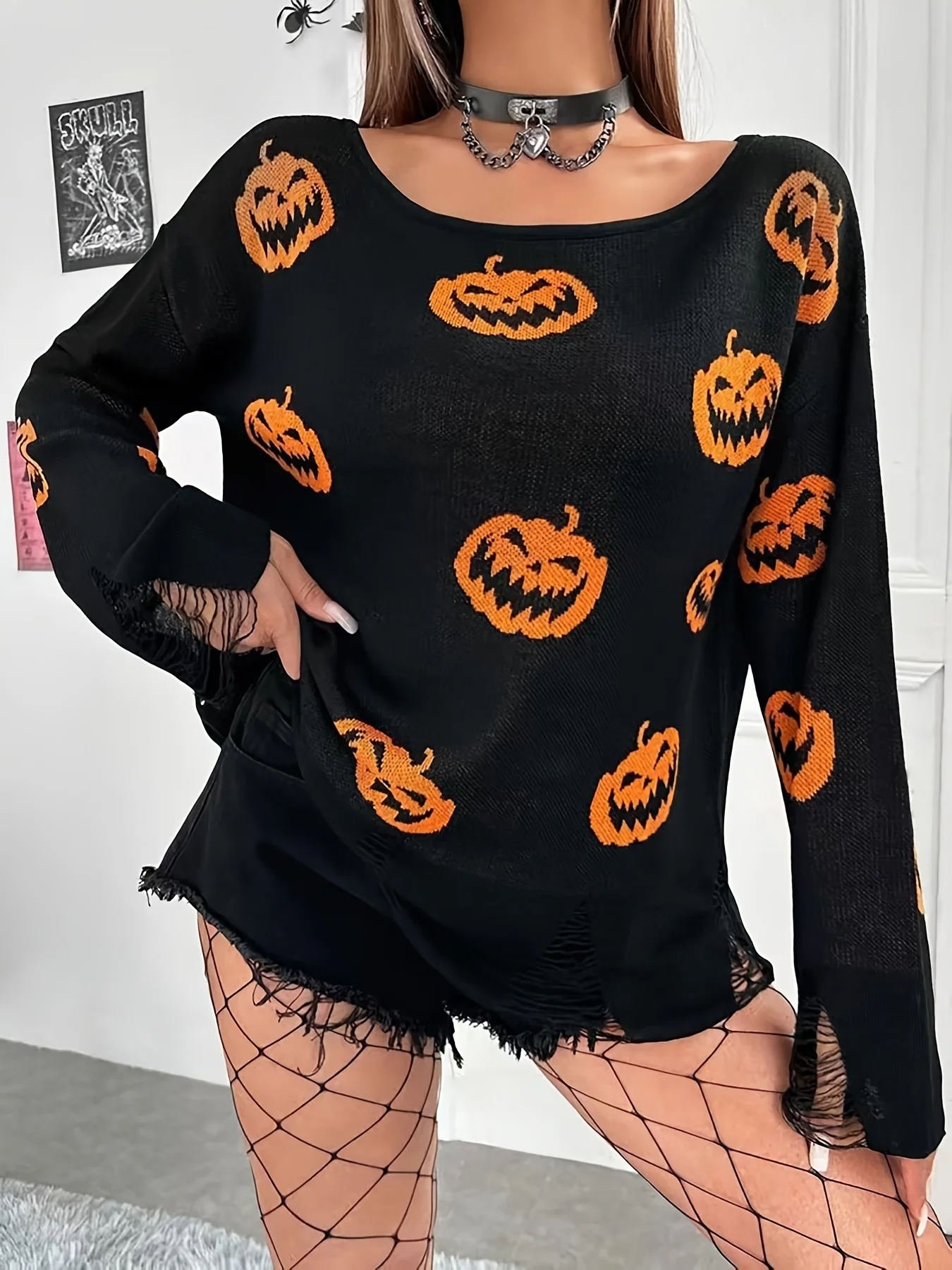 

Autumn and winter women's round neck Halloween hole loose woolen pullover top