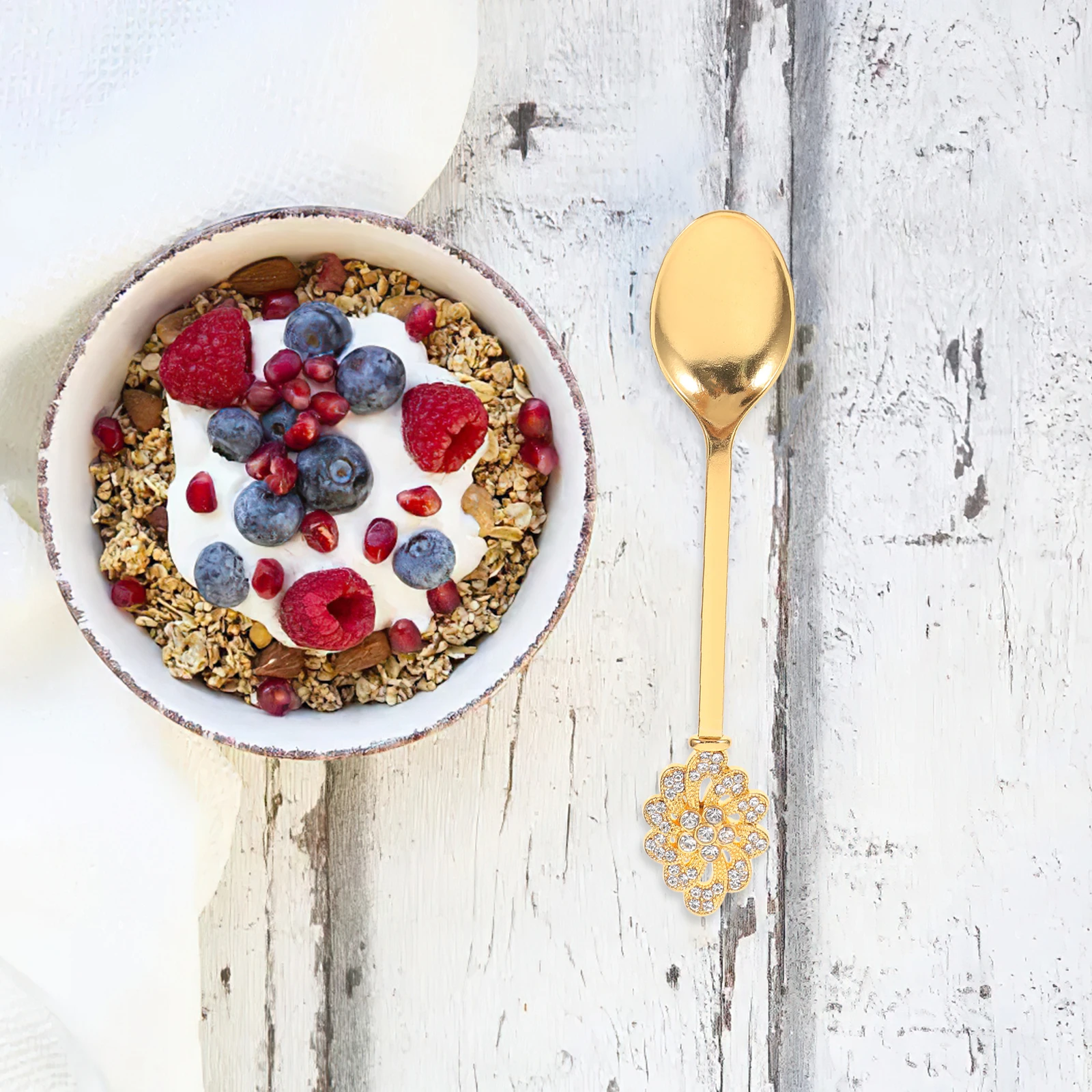 

Rhinestone H Zinc Alloy Dessert Spoon European Style Multi function Pudding Spoon Small Sweet Spoons For Desserts Household