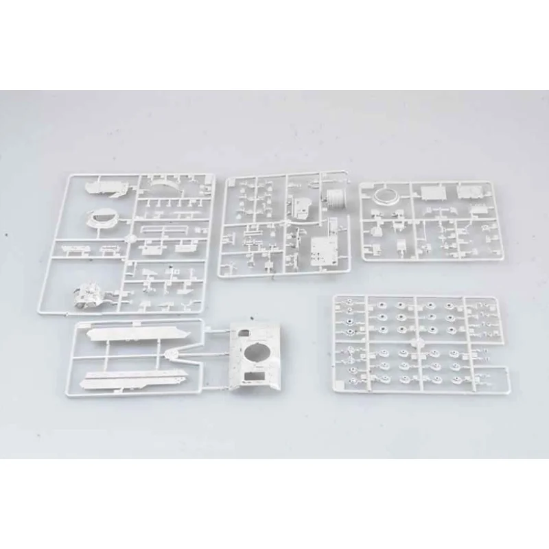 TRUMPETER 1/72 M2A2 Bradley Infantry Fighting Vehicle Plastic Assembly Model