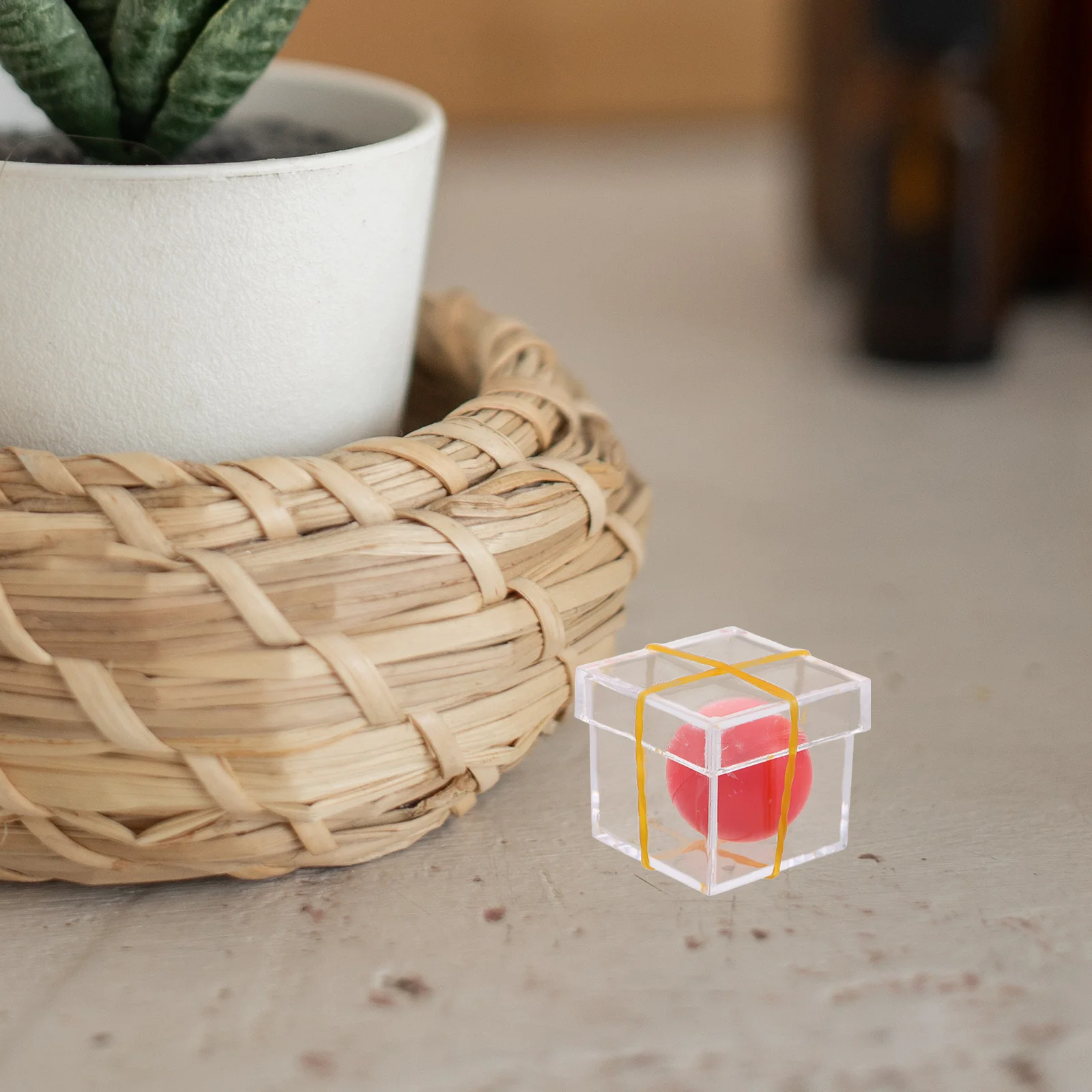 Juego de 10 juguetes: bola para penetrar, caja transparente, accesorio para trucos para escenario, actuación de fiesta, truco para principiantes, plástico pequeño portátil