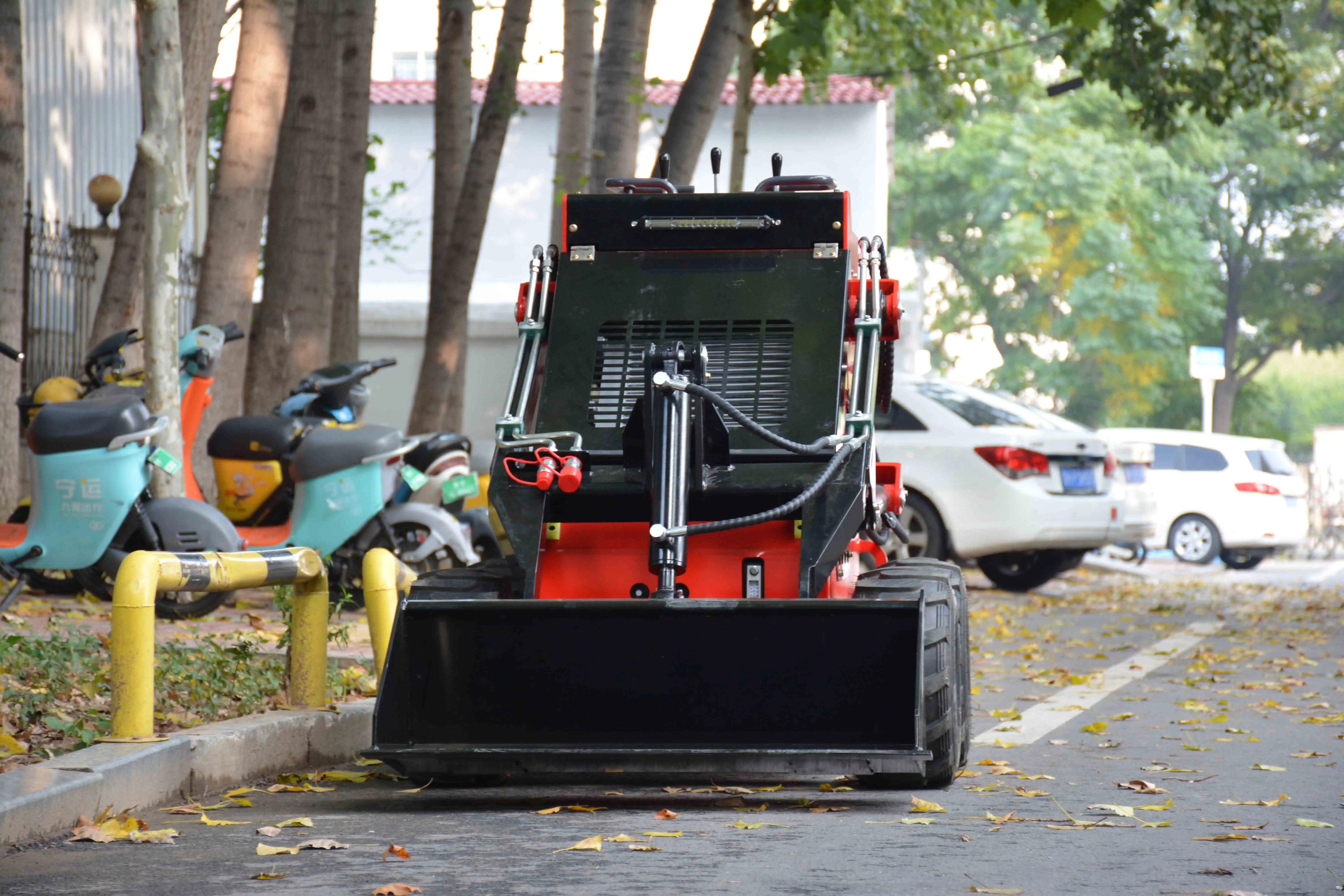 AST-360Sスキッドステアローダーホイールローダー1トン小型ローダー、農場、果樹園、建設作業用、中国カスタマイズ