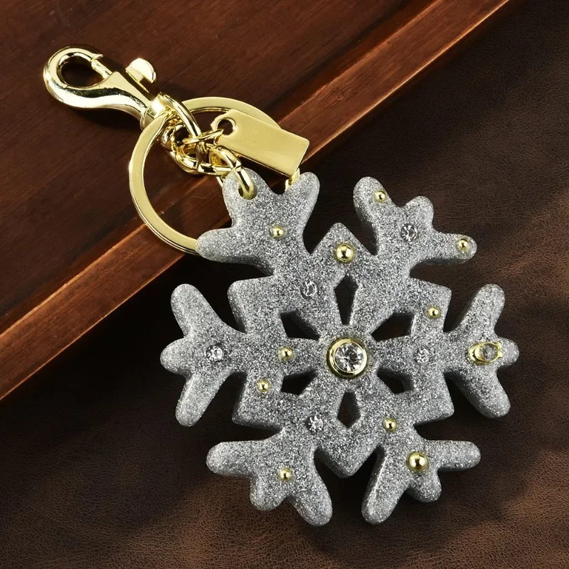

Dreamy snowflake key chain, fashionable pendant bag, bag accessories, both trendy and classic