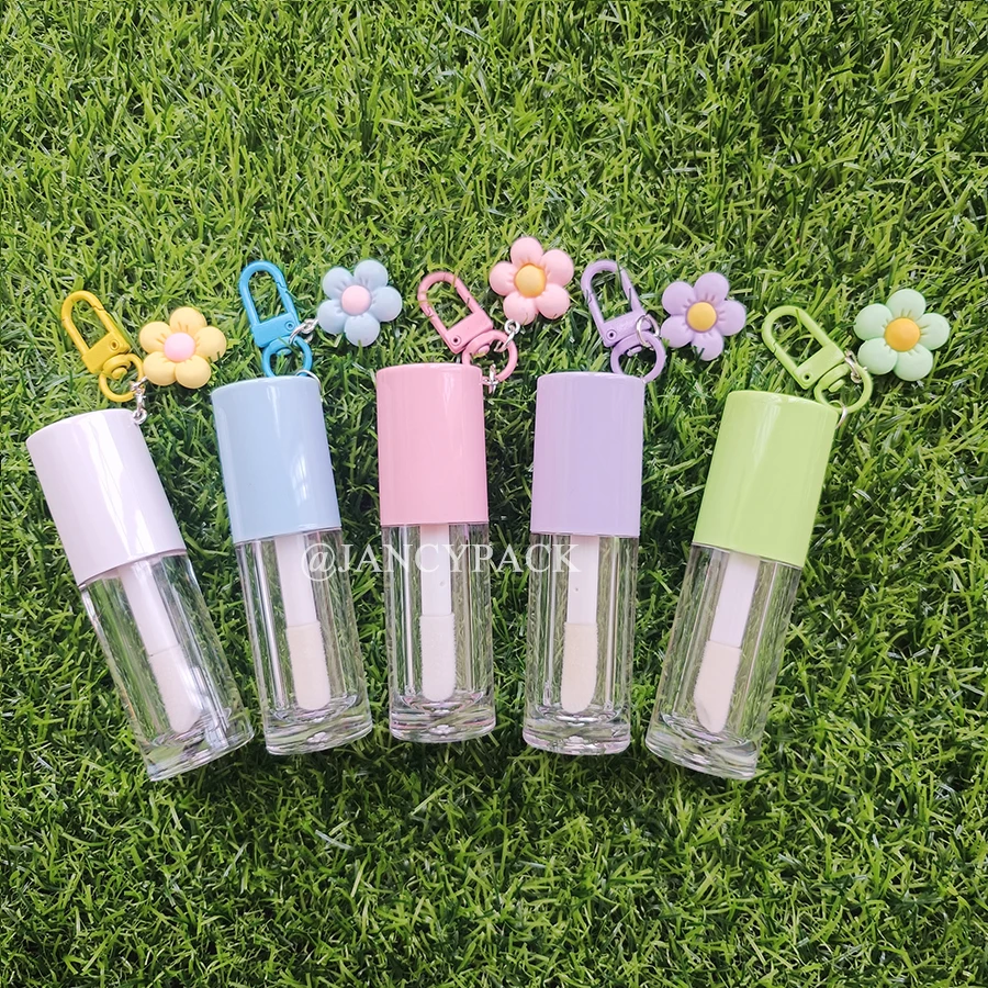 

6ml pink White Big Wand Lip Gloss Container Lipgloss Wand Tubes With Big Brush Lip Oil Bottle with Keychain