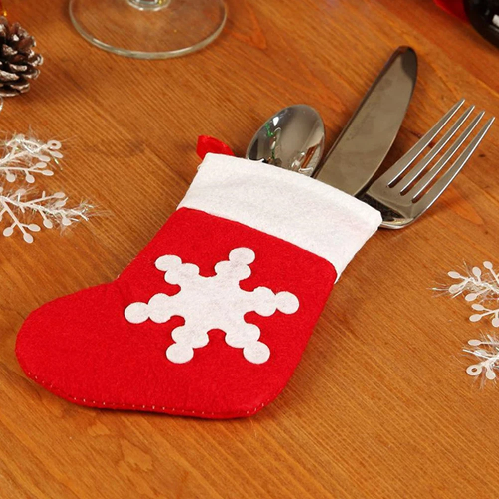 

6Pcs Snowflake Fork Bags Holder Quality Material Tableware Holder Christmas Fork Bags Xmas Decor Storage