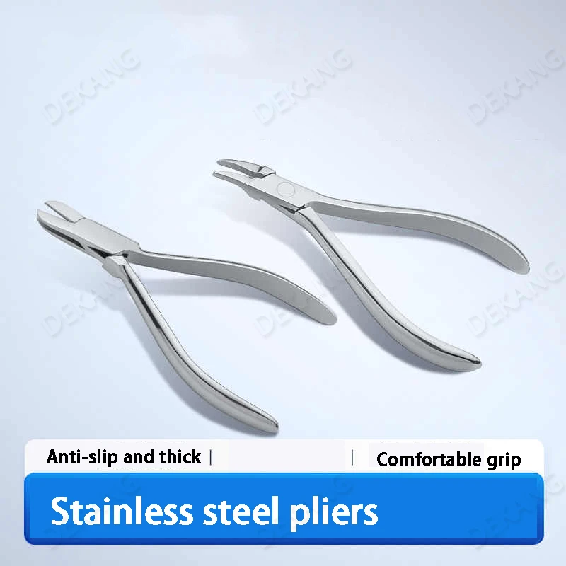 The Mechanic's Pliers Are Stainless Steel Wire Tooth Extraction Pliers With A Tiger's Mouth