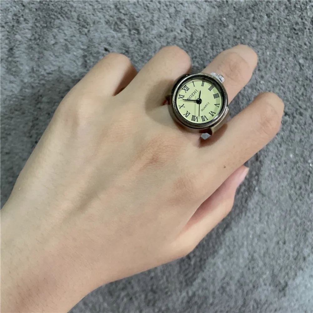 Hip Hop Vintage Rings Jewelry Clock Heart Shape Alloy Roman Quartz Watch Punk Retro Finger Watch Ring Women