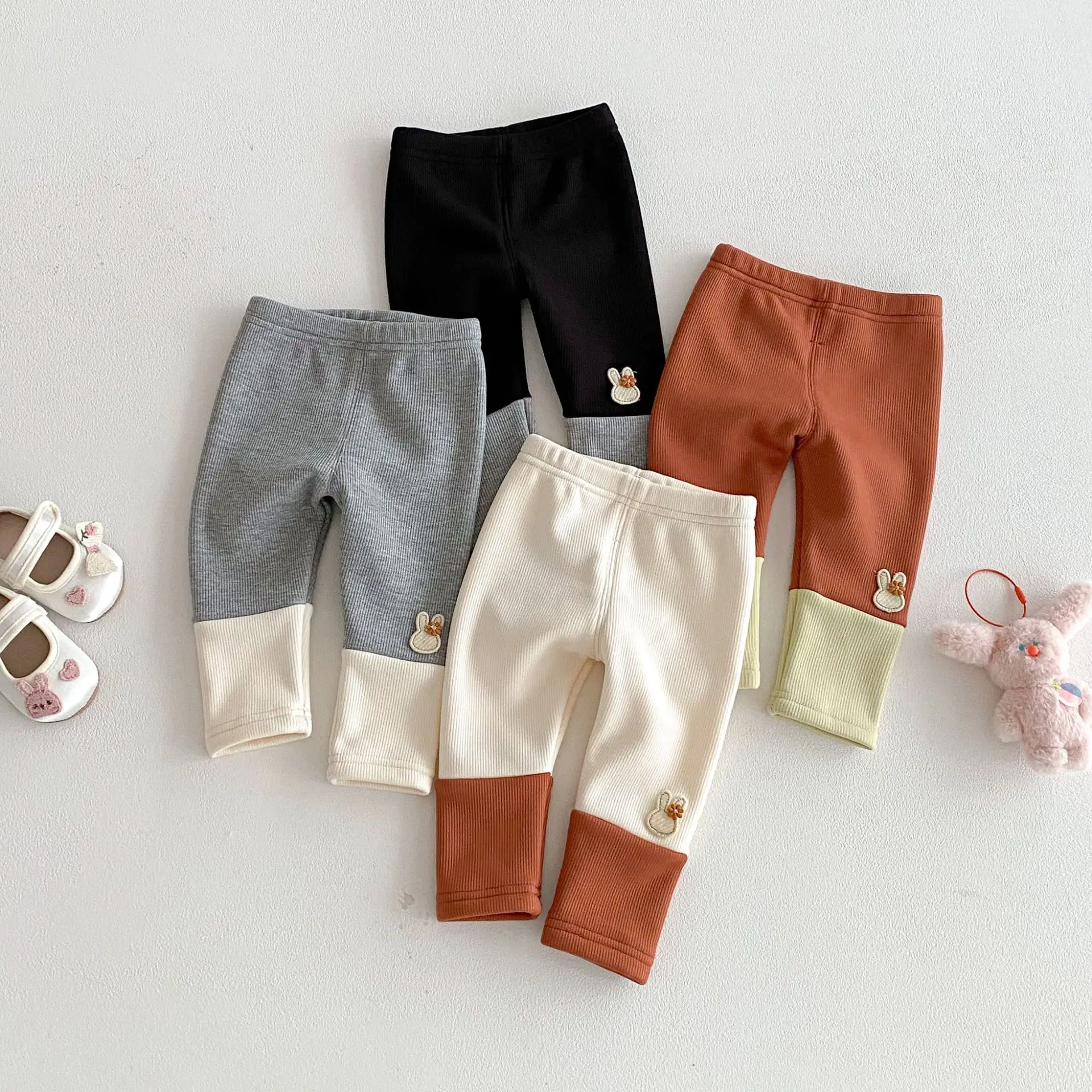 

2025 Winter New Baby Girl Fleece Leggings Infant Warm Pants Cute Toddler Cartoon Trousers Baby Cotton Patchwork Leggings