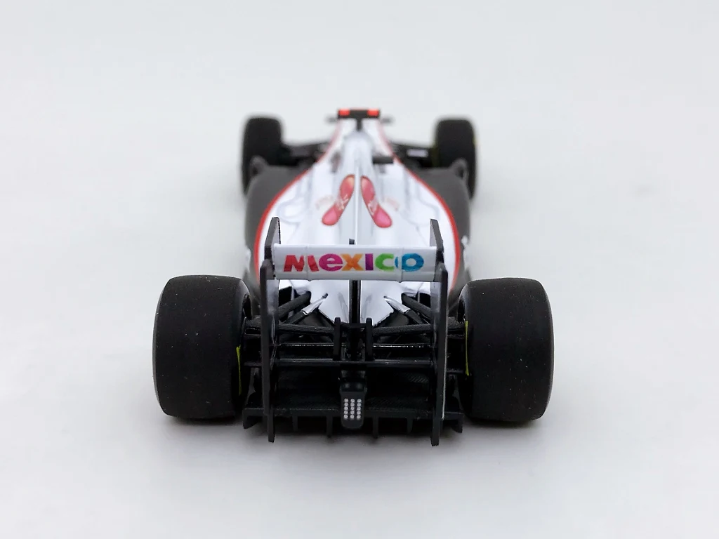 Minichamps 1:43 F1 C30 2011 Kobayashi Simulation Limited Edition Resin Metal Static Car Model Toy Gift