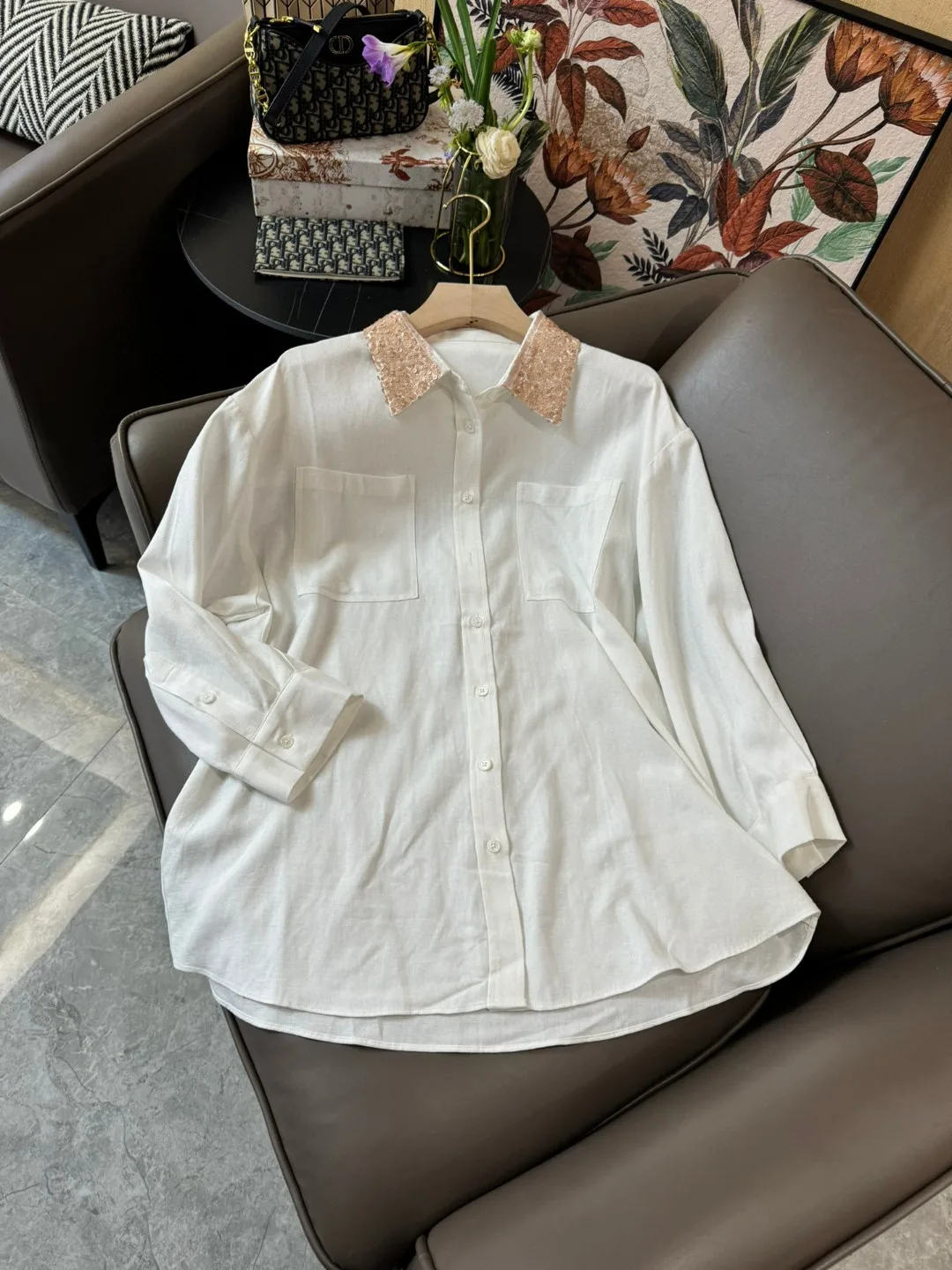 Casual luxurious summer linen shorts suit