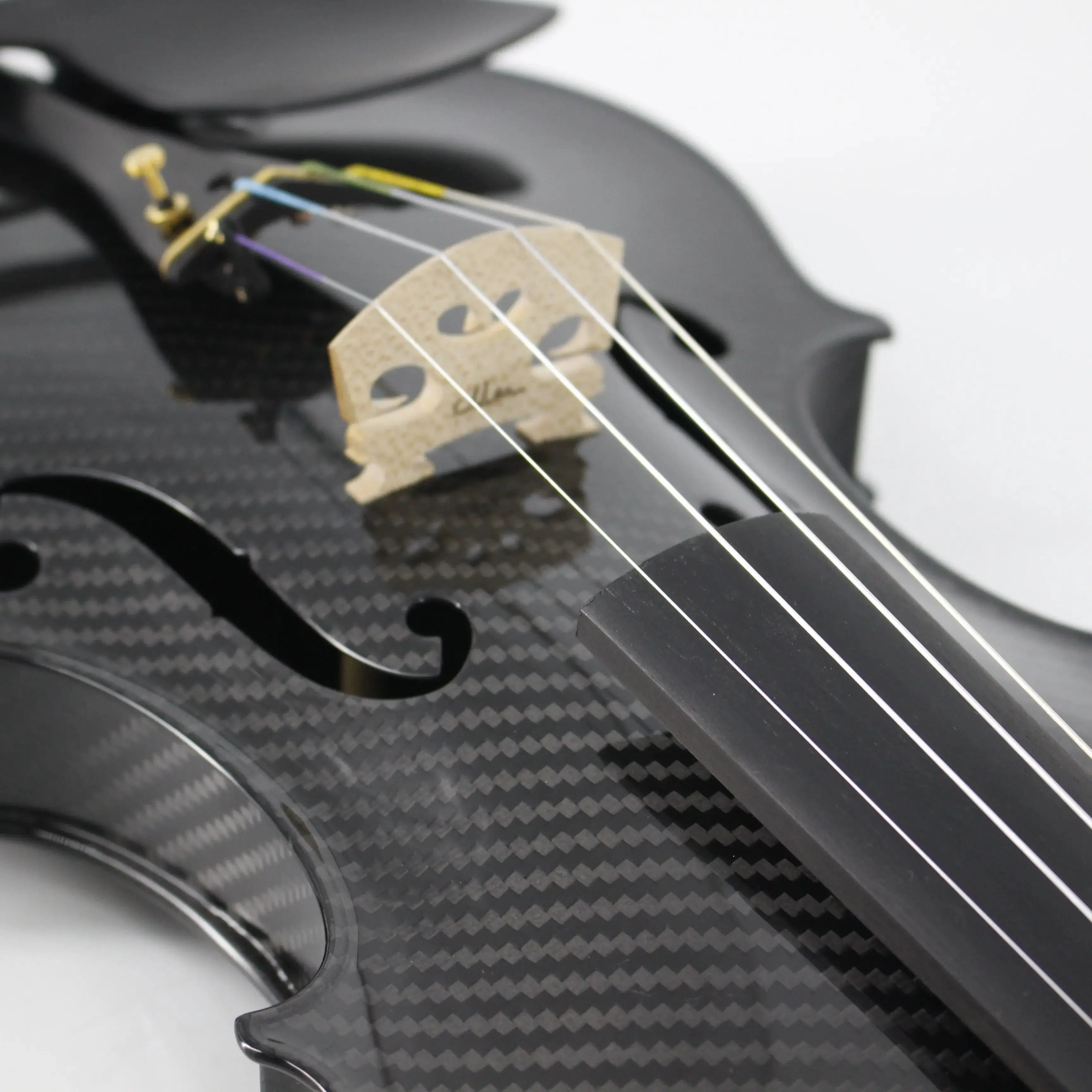 TLY high quality carbon fiber violin 4/4, with bow and case