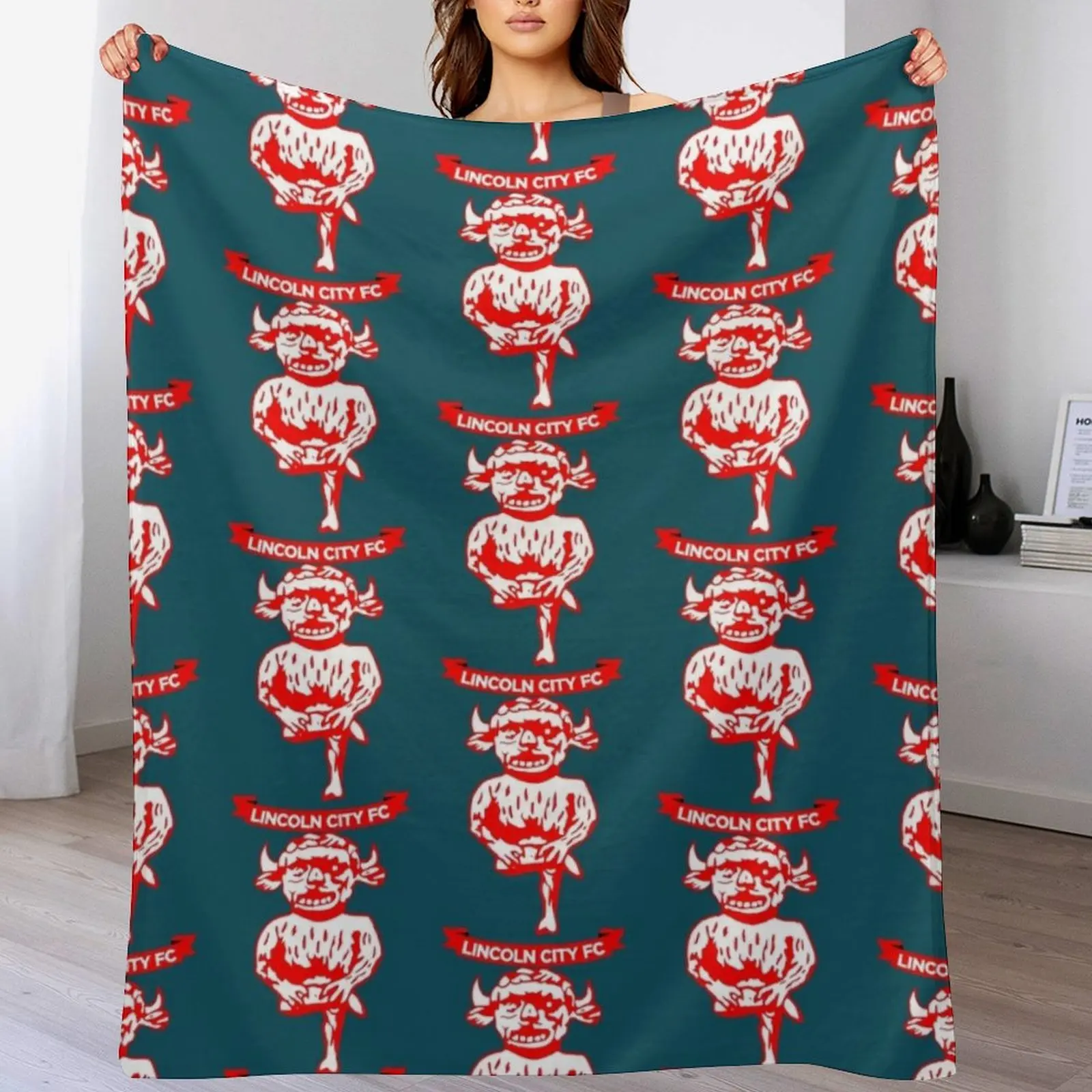 

nottingham forest (3) Throw Blanket Furry Warm Decorative Beds Blankets For Sofas Blankets