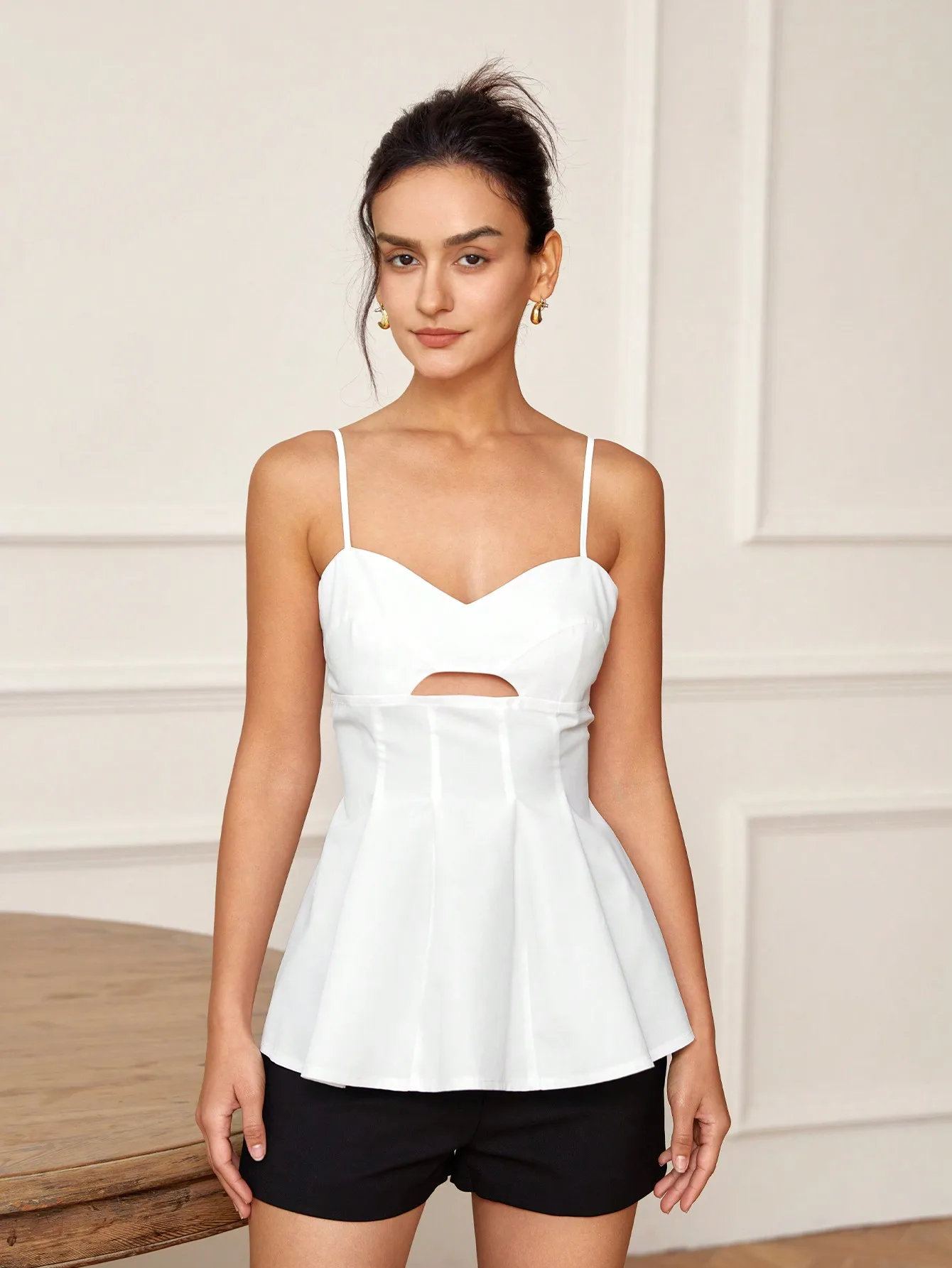 

AEL Summer women vest temperament casual short cut hollowed out ruffle edge thin shoulder strap camisole top