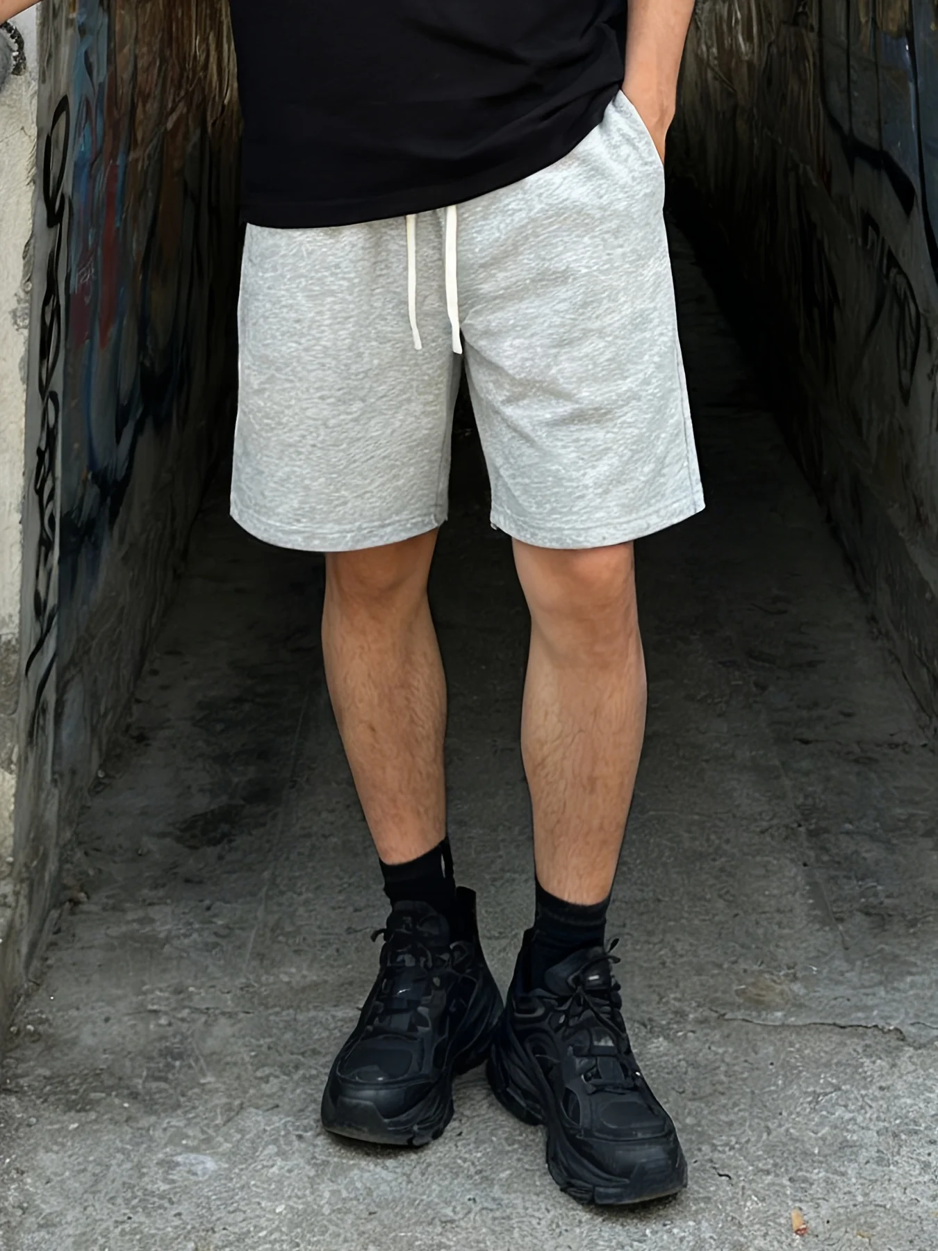 

Мужские летние модные однотонные повседневные шорты свободного кроя с эластичным поясом и шнурком, подходящие для повседневной носки