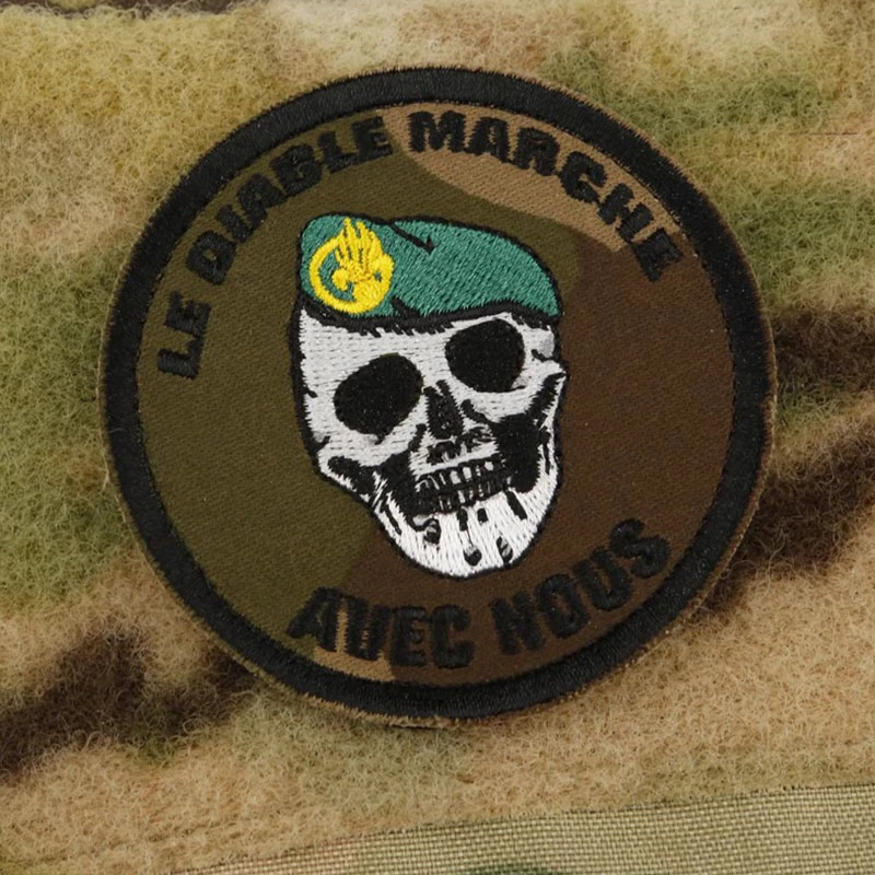 France Foreign Legion Embroidery Patches 2nd Parachute Regiment Walk with Devil Round Badge Honneur Warrior DIY Decoration