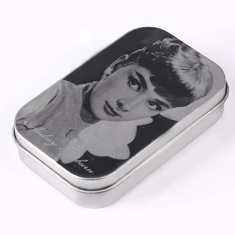 1PCS Small Cartoon Beauty Storage Tin Metal Candy Box With Lid Gift Box Portable Small Jewelry Pill Organizer Storage Can Case