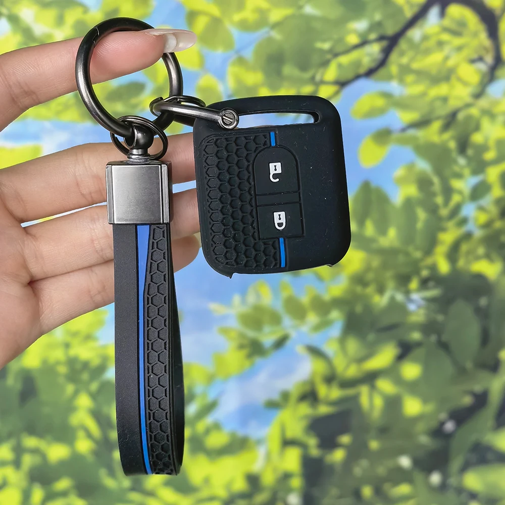 Color Accent Silicone Fob Protector with Keychain for Nissan Micra K12 Note Navara Qashqai J10 Primera Almera Sunny X‑Trail