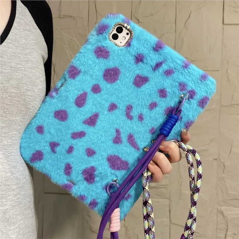 

Fluffy Spotted Tablet Cover With Strap & Pen Holder For IPAD Pro 11/12.9/13in Air /1113in M2 M3 M4 M5 2018-2024 2025 2026 Case