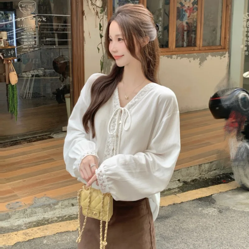 

French Style Loose Fit Lace Trim V-Neck Long Sleeve Shirt Belted Chic Retro Shirtwaist Top Women's Premium Fashion Spring 2026