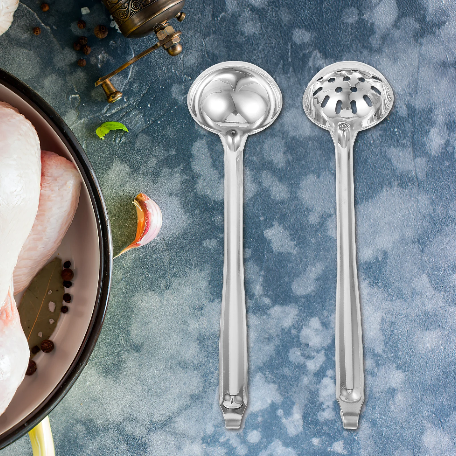 

2pcs Stainless Steel Gravy Ladle Skimmer Soup Spoon Kitchen Utensil Cooking Serving Hook Handle Hot Pot Small for Household