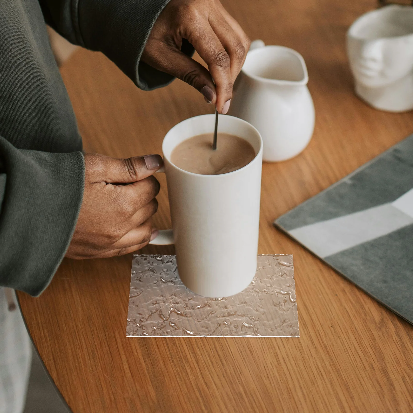 

Transparent Water Acrylic Sheet Clear Photo Background Panel Decorative For Cup Display Tray