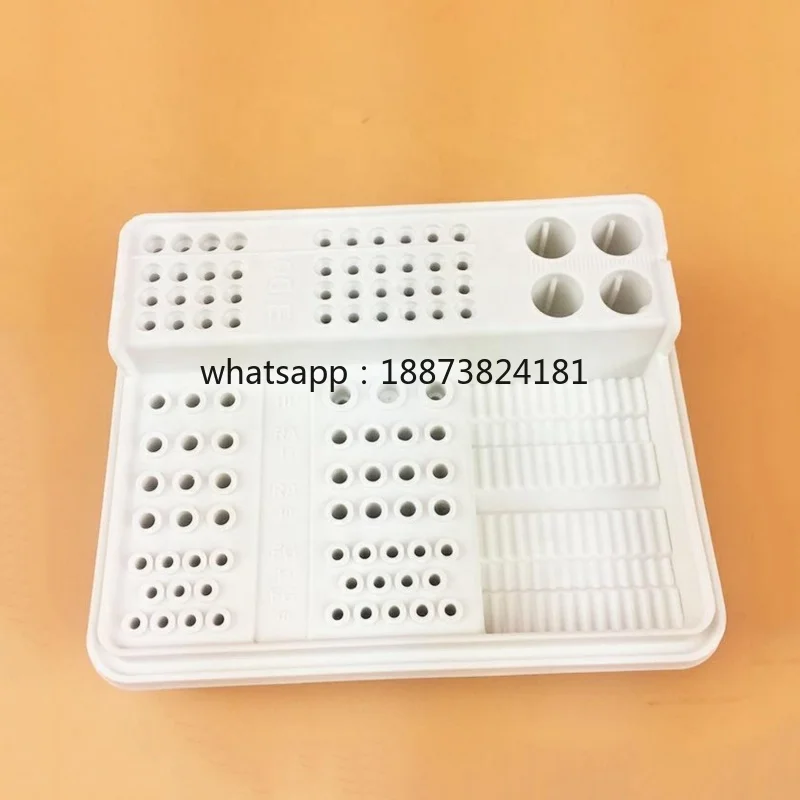 

Автоклавируемый пластиковый эндодонтический контейнер с 9 маленькими отверстиями, 4 большими отверстиями и 1 отсеком, прочный, быстрая доставка