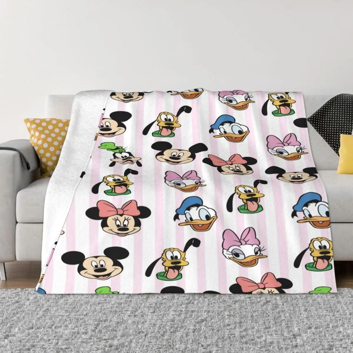 

Одеяла с героями мультфильмов «Микки Маус» на заказ, дышащее мягкое фланелевое осеннее одеяло с 3D принтом для дивана, дома, спальни
