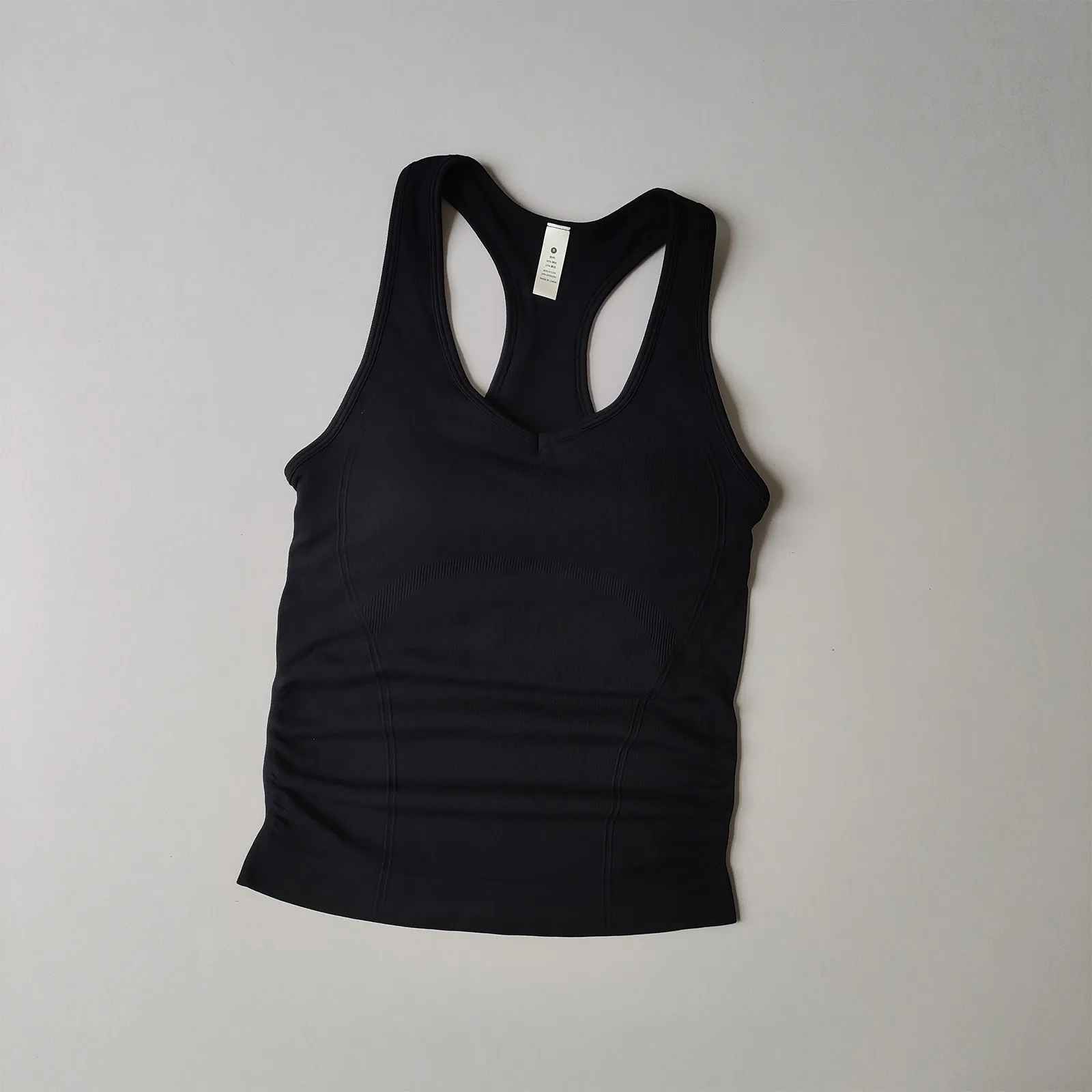 Damen Racer-Back Yoga-Top mit Brustpolster, schnelltrocknend, elastisch, ärmellos, Sporttop für Lauftraining und Fitnesskleidung – Detail 7
