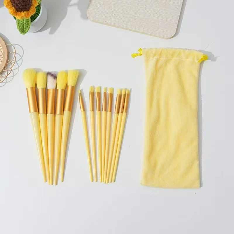 13 メイクブラシセット ルースパウダーブラシ ブラッシュブラシ アイシャドウブラシ 初心者向け 手頃な価格のポータブル ソフトヘア トラベルメイクブラシ