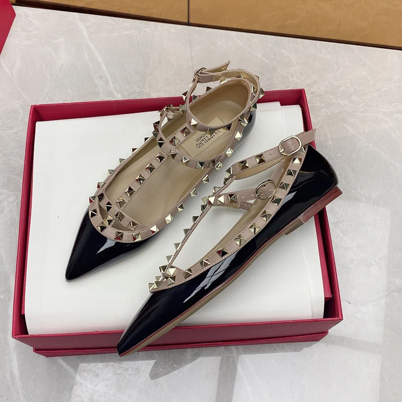 

Summer Women Genuine Leather Flat Shoes Ankle Strap Metal Rivet Pointed Flat Bottom Shoes Luxury Designer High Quality Shoes