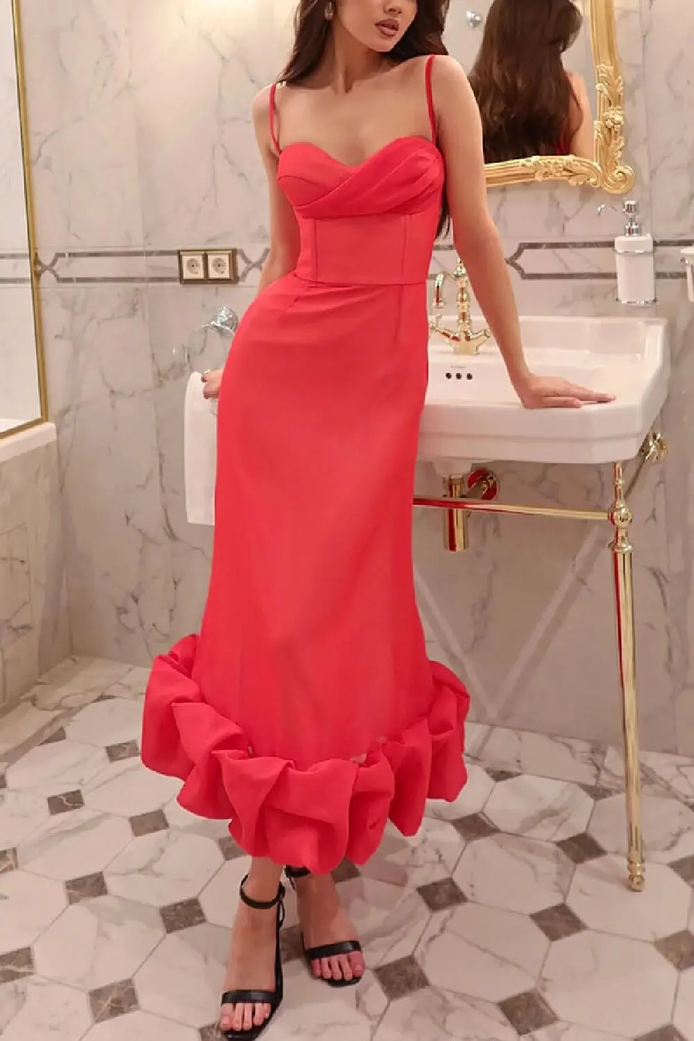 2025 Donne Solido Cinghie di Spaghetti Estate Boho Beach Dress Ruffle Eleganti Bretelle O Collo Backless Club Party Abiti