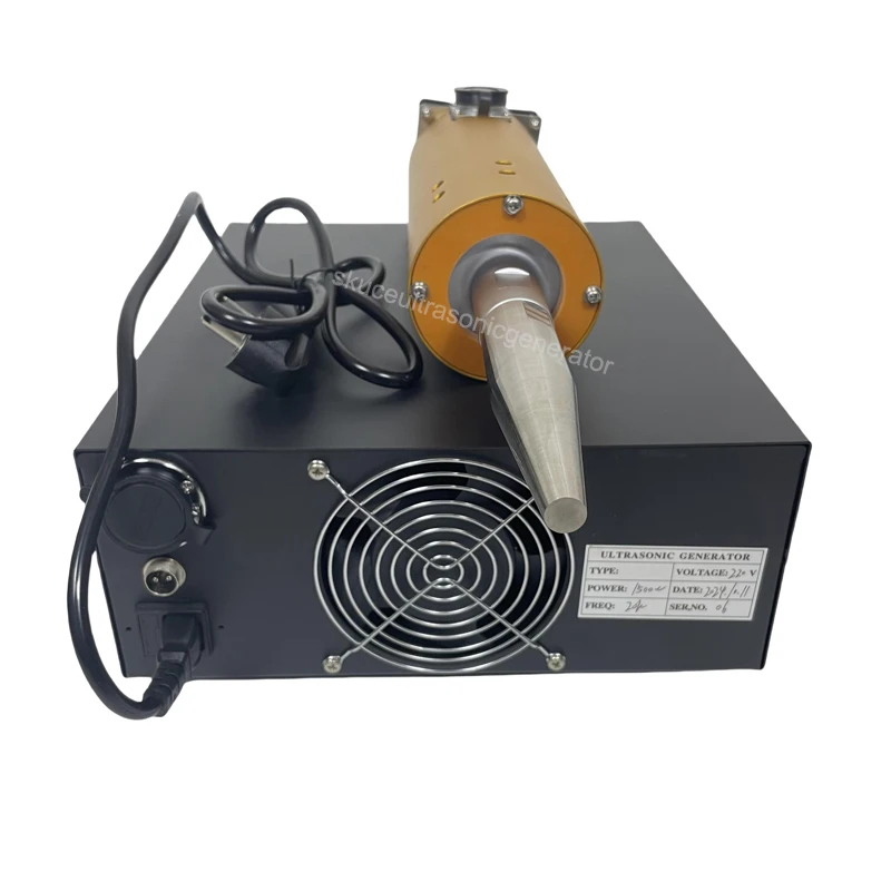 

Industrial Ultrasonic Defrosting And Removal Device Ultrasonic Wave Descaling And Anti Scaling Apparatus