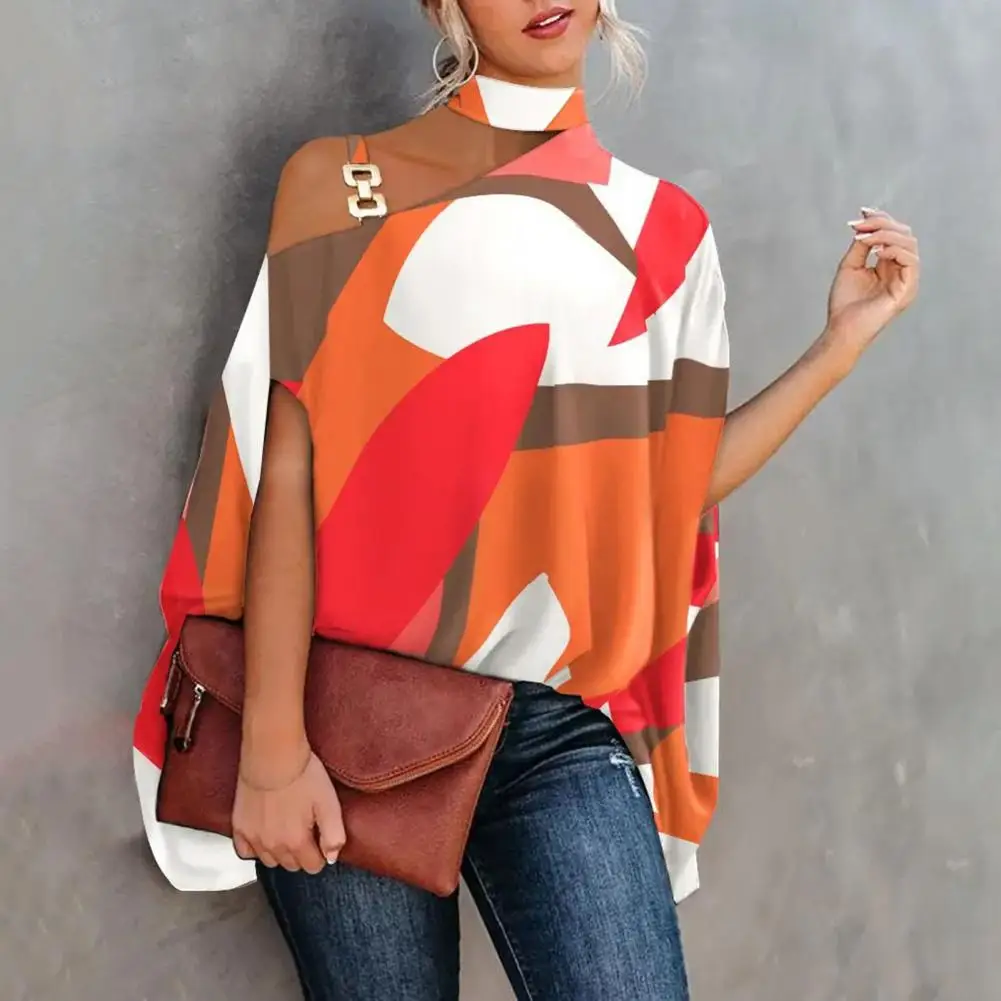 Atasan Blus Longgar Wanita Kerah Halter Motif Bunga Baju Pullover Bahu Terbuka Kasual Tinta Lengan Kelelawar Pakaian Musim Semi Musim Panas