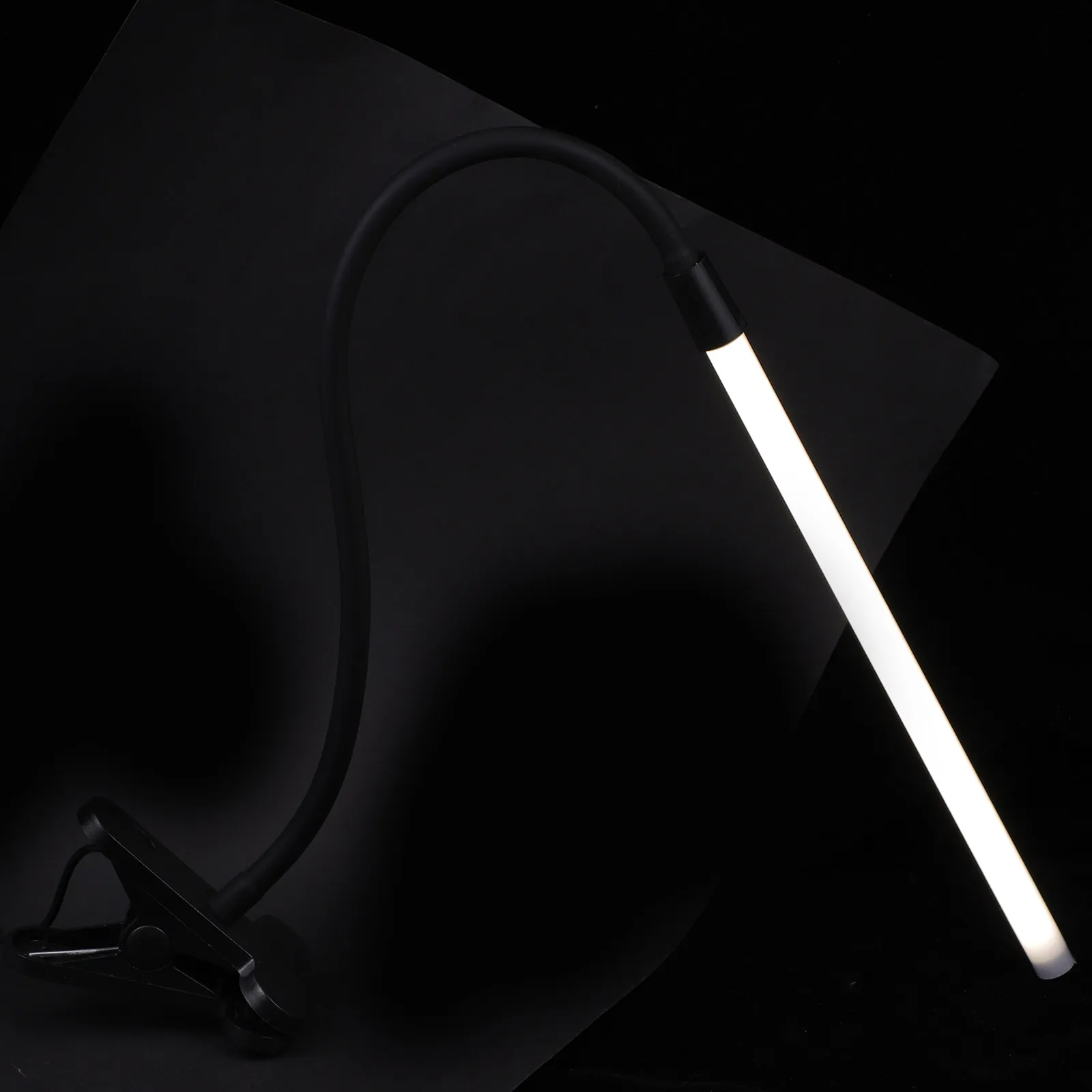 

1Pcs Eye Protection Clip-on Lamp LED Reading Light for Night Studying Bedside Dorm Student Creative Modern Table Lamp with