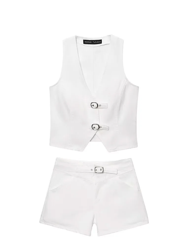 

HH Women Summer New V-neck Buckling Denim Casual Vest Top+Elegant Front Trim Mid-Waist Zipper Pocket Decoration Shorts Suit