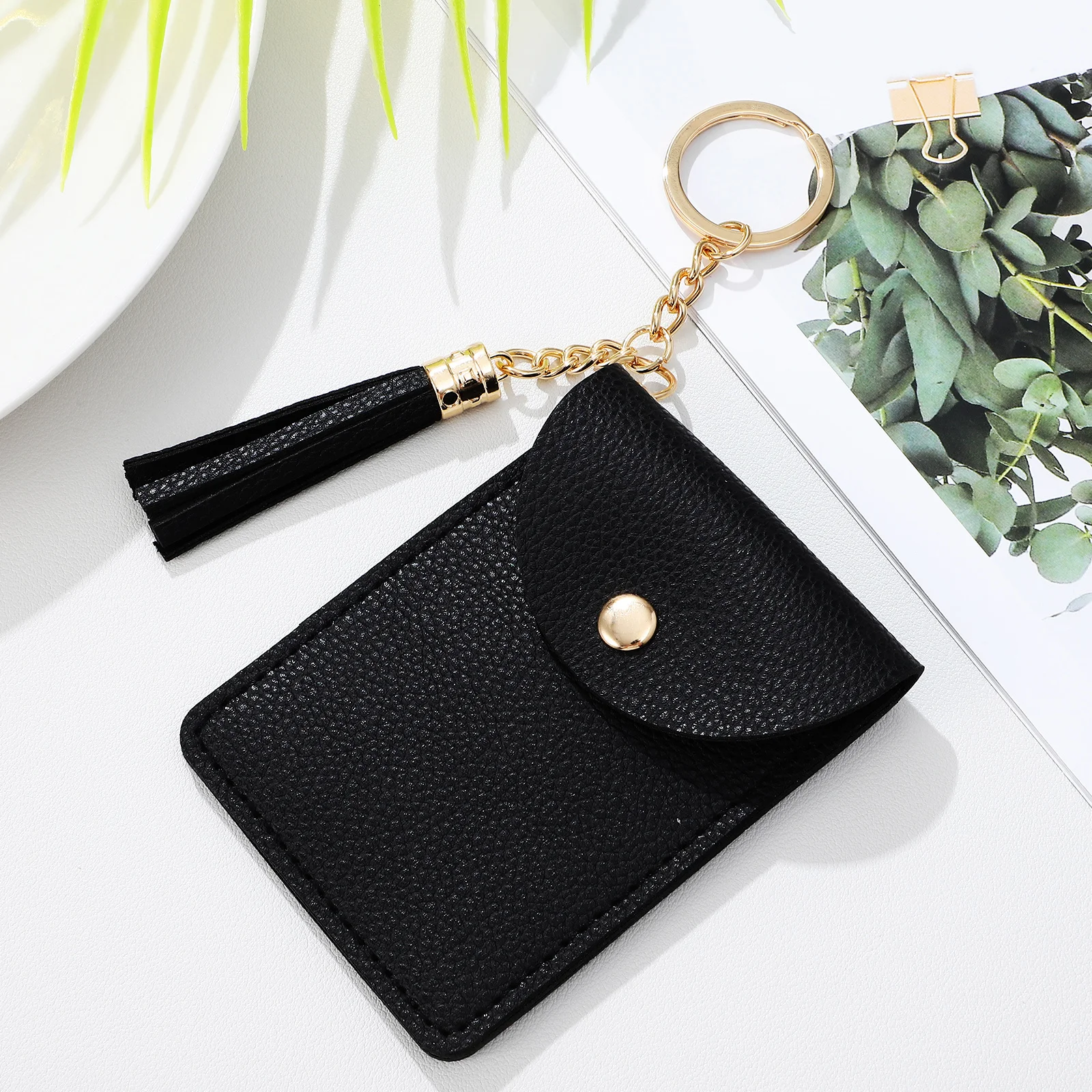 

Classic Small Card Holder Purse with Tassel and Keyring PU Wallet for Credit Id Cards Cash Coins Stylish Lifestyle