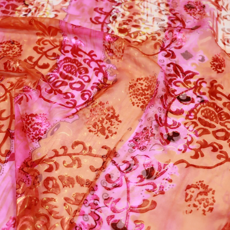 

Вертикальный узор, шелковое платье Cheongsam с шариковым цветком, шелковая ткань для одежды из тутового шелка