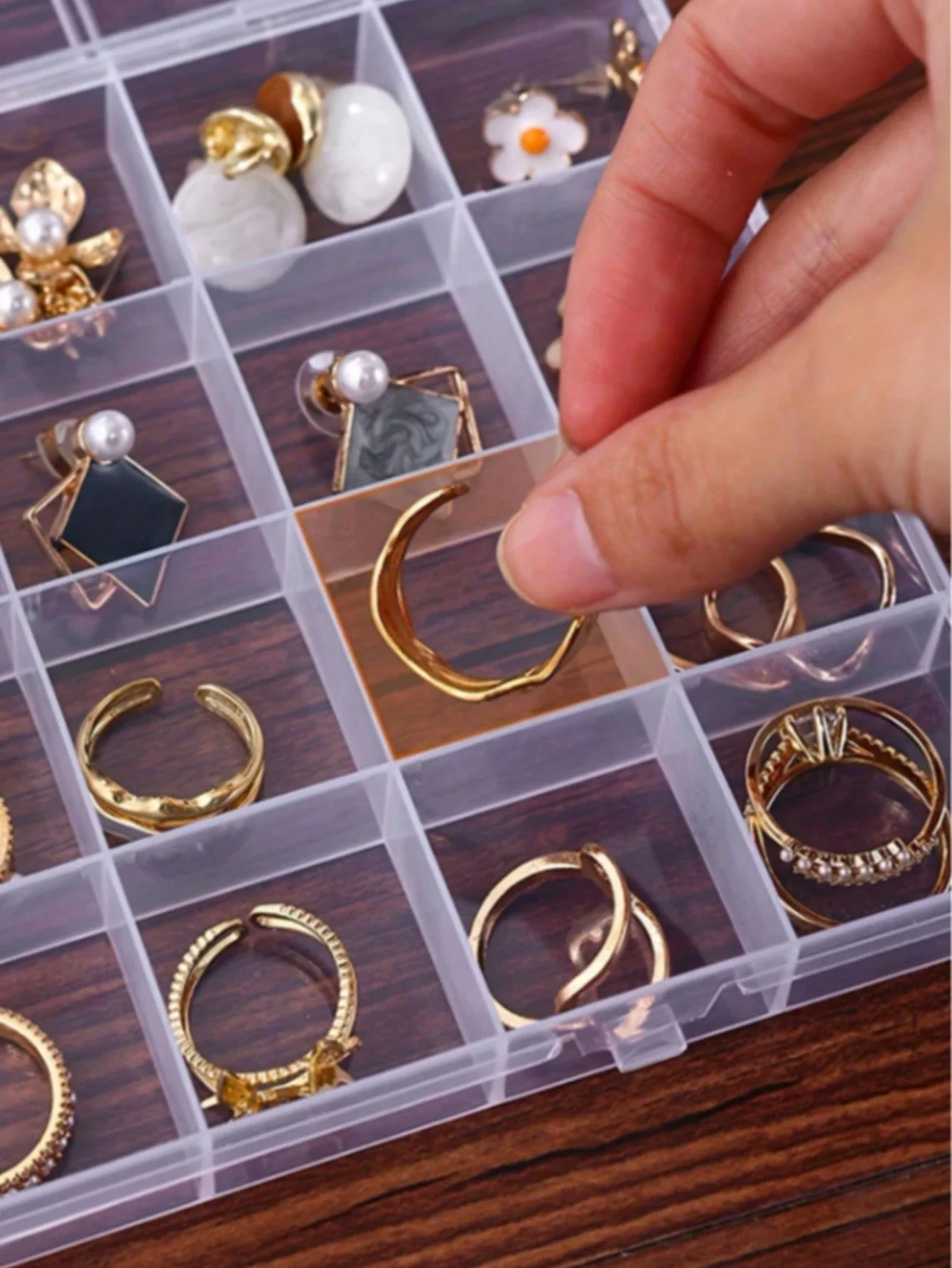 1pc Transparent Plastic Storage Box With 10/12/15/24/28 Fixed Compartments, Multi-Functional Storage Box For Earrings, Rings,