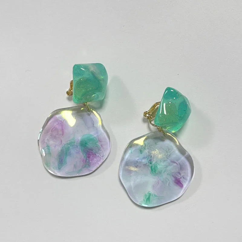 Aurora Blue Wavy Round Transparent Geometric Ear Clips Korean Spring Summer Acrylic Shell Shaped Clip on Earrings No Piercing