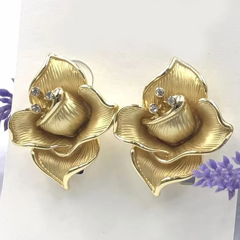 Stylish Large Size Earrings For Women 2026 Trending Irregular Gold Plated Party Earring New User Bonus Deal Gift High Quality
