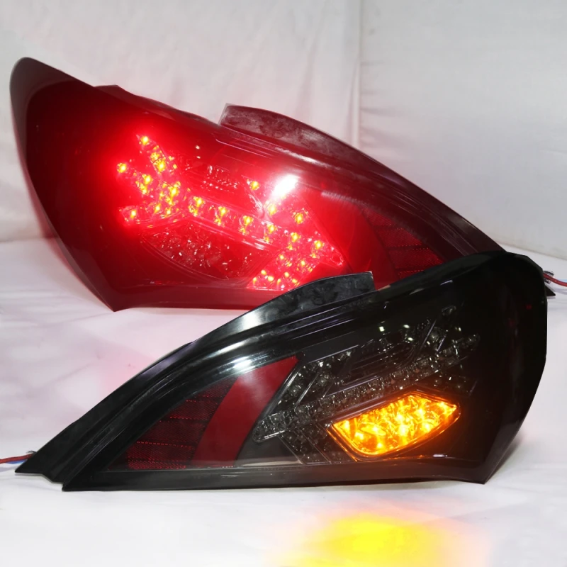 2 Pieces For Hyundai Genesis Coupe Tail Lamp 2009-2011 Year LED Back Rear Taillights Smoke Black