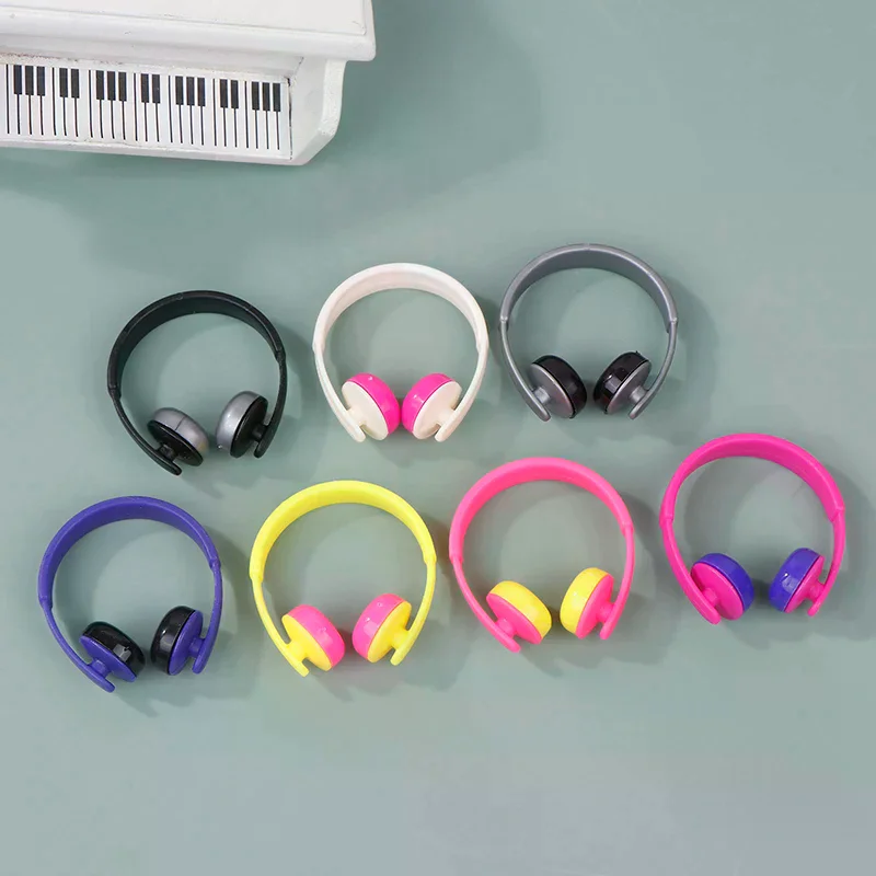 5pcs Simulation Headphones Toys Gifts DIY Mini Doll House Decoration Sunglasses Straw Hat Scarf Jewelry Accessories Decoration